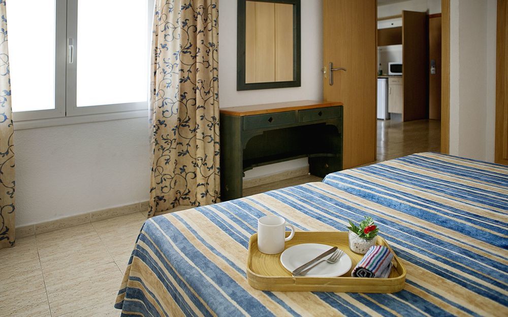 Sant Antoni de Portmany Apartamentos Blue Star (Adults Only) מראה חיצוני תמונה