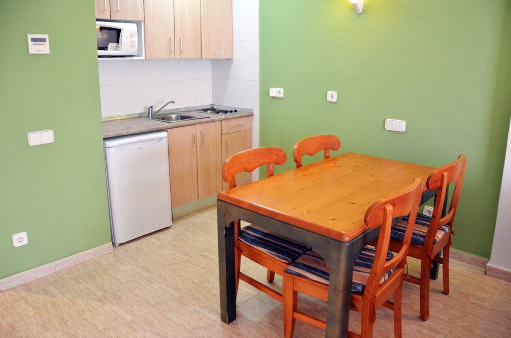 Sant Antoni de Portmany Apartamentos Blue Star (Adults Only) מראה חיצוני תמונה