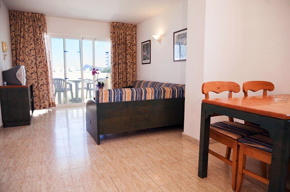 Sant Antoni de Portmany Apartamentos Blue Star (Adults Only) מראה חיצוני תמונה